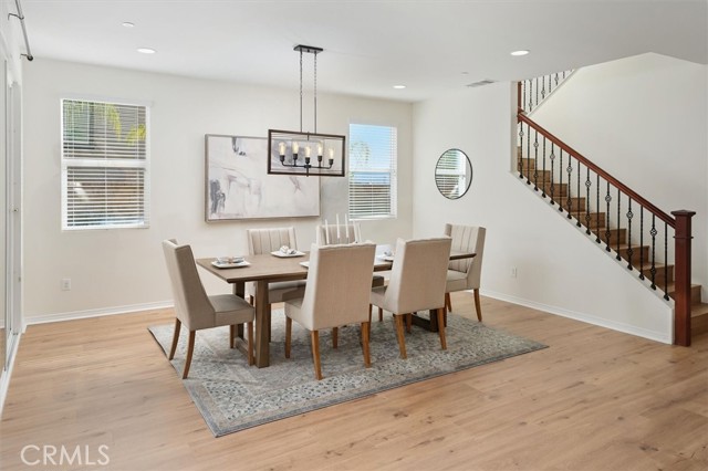 MLS #SR25248596 image #10