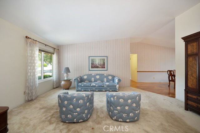 30590 Plumas Street, Lake Elsinore CA: https://media.crmls.org/medias/8573917d-8c07-4039-acde-1999a300ff07.jpg