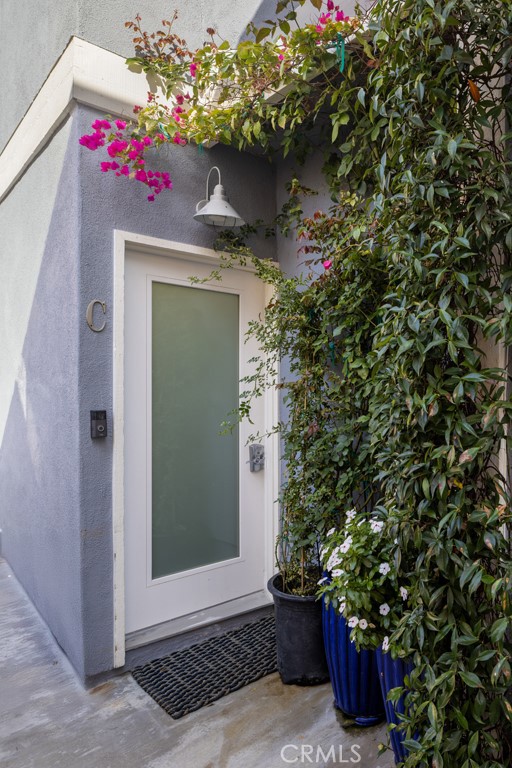 Detail Gallery Image 14 of 15 For 309 Marguerite Ave #C,  Corona Del Mar,  CA 92625 - 3 Beds | 2 Baths