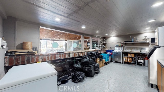 Image 23 of 59 For 6500 Foothill Boulevard