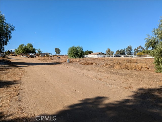 Detail Gallery Image 19 of 24 For 33633 Gloria Rd, Menifee,  CA 92584 - 3 Beds | 2 Baths