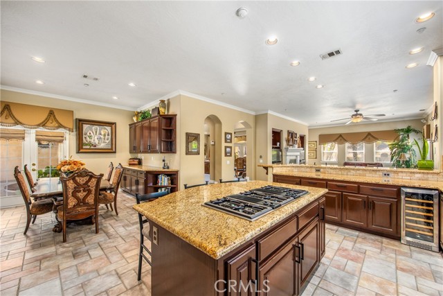 Detail Gallery Image 21 of 65 For 652 Fairway Dr, Redlands,  CA 92373 - 5 Beds | 4/1 Baths