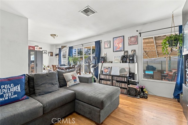 12410 Lull Street photo 11