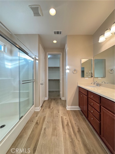 Detail Gallery Image 15 of 36 For 13945 Barnett Ln, Corona,  CA 92880 - 5 Beds | 3/1 Baths