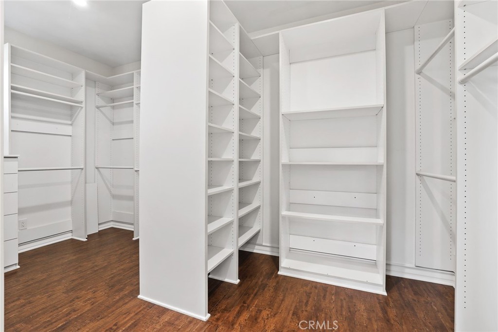 MLS #OC25222504 image #48