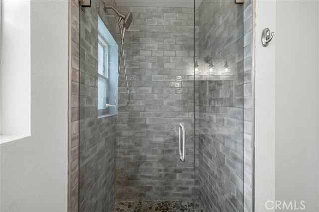 Detail Gallery Image 21 of 66 For 28245 Stonington, Saugus,  CA 91350 - 4 Beds | 3 Baths