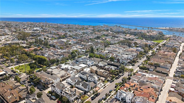 Detail Gallery Image 52 of 70 For 612 Begonia, Corona Del Mar,  CA 92625 - 3 Beds | 3/1 Baths