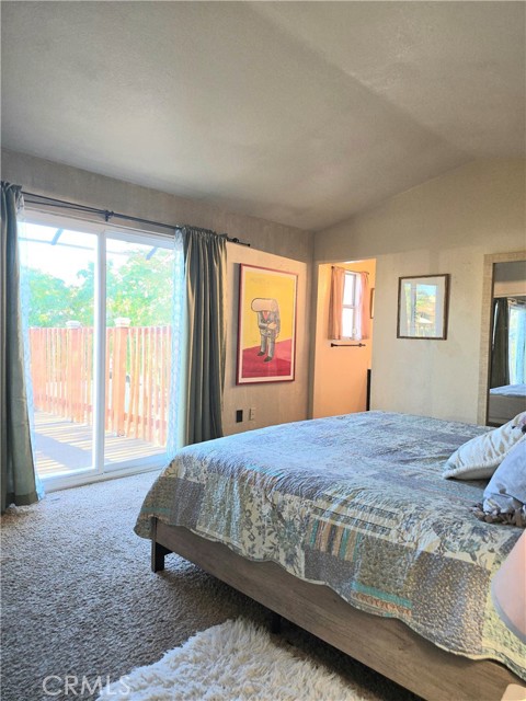 5034 Marseilles Court, Palmdale CA: https://media.crmls.org/medias/85775536-b2a7-4c3a-8a35-5c23c7b5943c.jpg