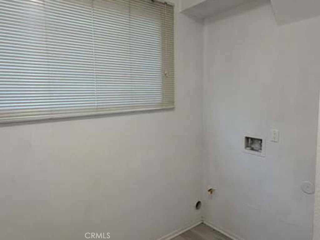 https://media.crmls.org/medias/85778cce-5771-47ce-a061-41b1ad62b749.jpg?preset=X-Large