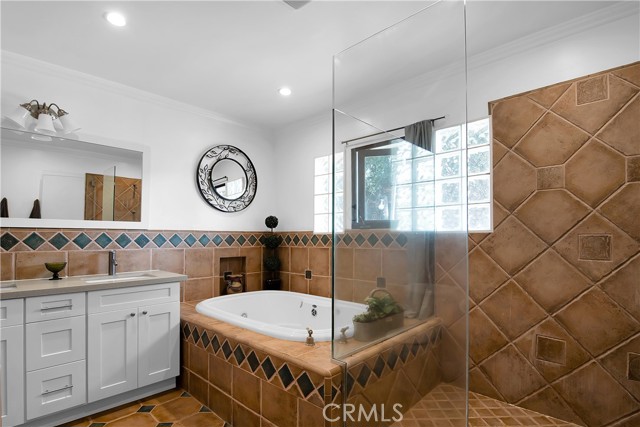 Detail Gallery Image 26 of 43 For 3701 Royal Meadow, Sherman Oaks,  CA 91403 - 4 Beds | 3 Baths