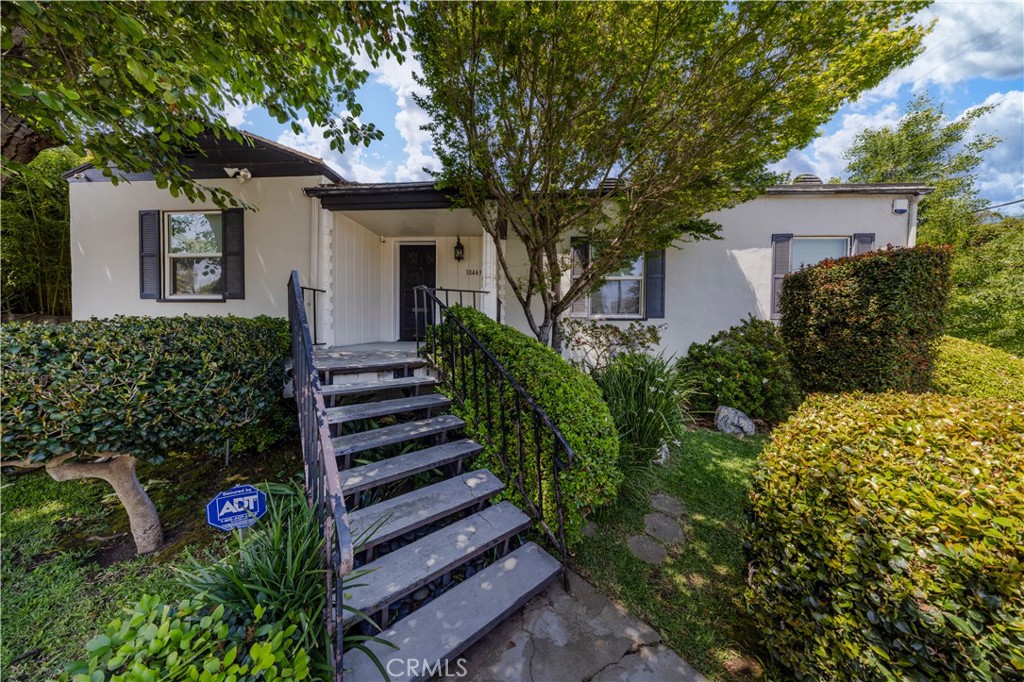 10443 Wilkins Avenue