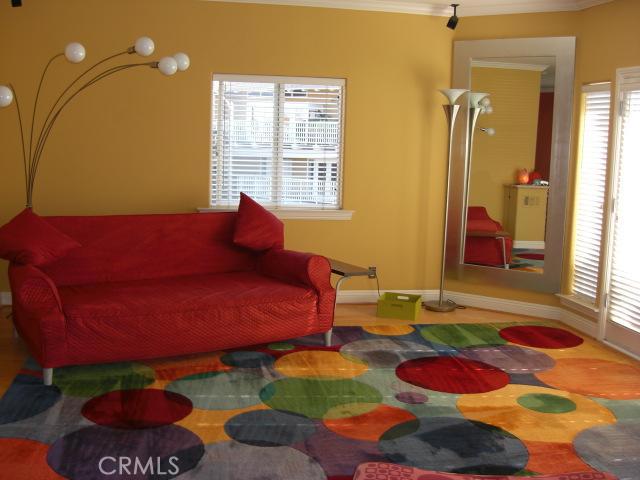 313 2nd, Hermosa Beach, California 90254, 3 Bedrooms Bedrooms, ,2 BathroomsBathrooms,Residential,Sold,2nd,S10022687