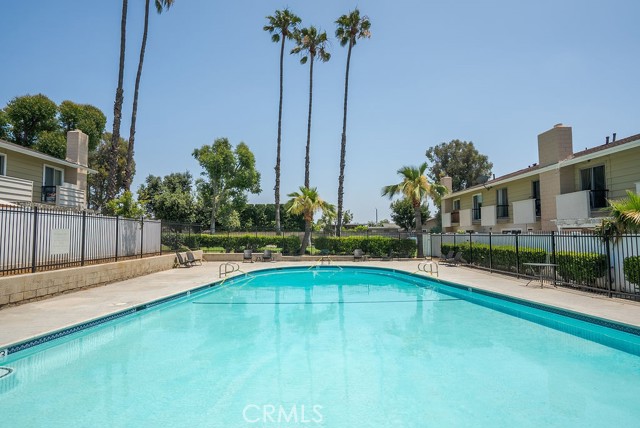 1192 Mitchell Avenue, Tustin CA: https://media.crmls.org/medias/857820fe-976e-46c4-b2c9-3135b462bee8.jpg