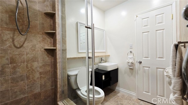 Detail Gallery Image 28 of 50 For 11141 Mcvine Ave, Sunland,  CA 91040 - 4 Beds | 3 Baths