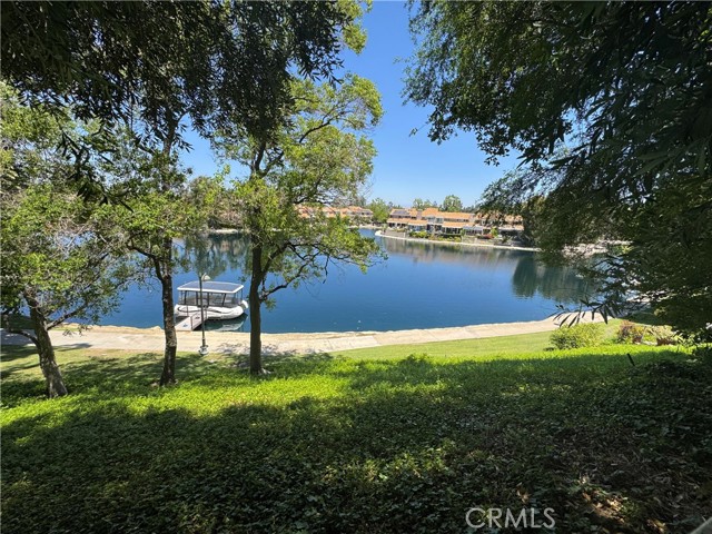 23135 Park Contessa, Calabasas CA: https://media.crmls.org/medias/857b3fd4-555b-480b-97ea-9122c354a0aa.jpg