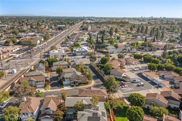 Detail Gallery Image 30 of 32 For 2852 N Santa Fe Pl, Orange,  CA 92865 - 3 Beds | 2/1 Baths