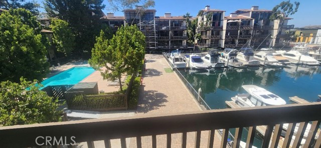 Detail Gallery Image 4 of 29 For 6221 Marina Pacifica Dr, Long Beach,  CA 90803 - 1 Beds | 1 Baths