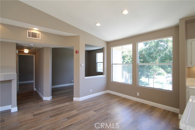 photos from prior to last tenant, now with curtains & new stainless steel appliances