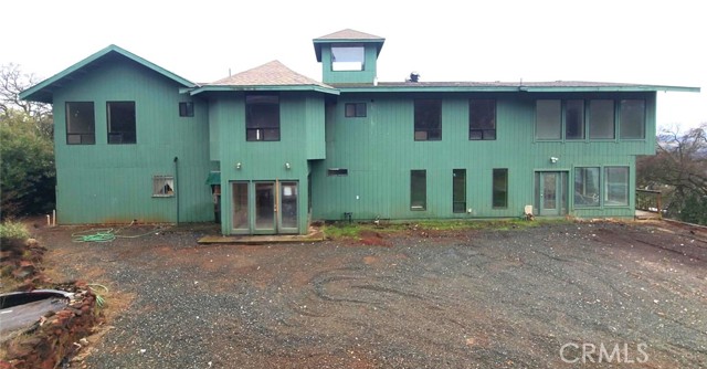 9176 Upper Lake Lucerne Road, Upper Lake CA: https://media.crmls.org/medias/857cc745-0a0f-47b6-a551-8df20af924cc.jpg