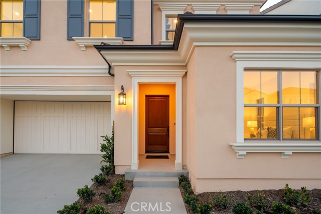 123 Oakstone, Irvine CA: https://media.crmls.org/medias/857dc5cd-8150-44ea-9a0f-ed111cfb2896.jpg