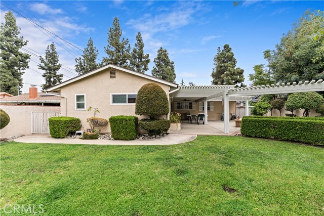415 N Rennell Avenue, San Dimas CA: https://media.crmls.org/medias/857deda5-ce44-423f-8f00-eac816c31e50.jpg