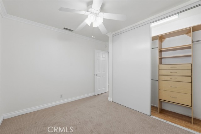 Detail Gallery Image 17 of 29 For 9809 Houghton Ave, Santa Fe Springs,  CA 90670 - 3 Beds | 2 Baths