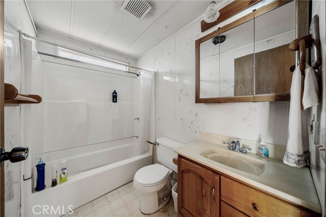Detail Gallery Image 24 of 34 For 13942 Apple Ln, Clearlake Oaks,  CA 95423 - 3 Beds | 2 Baths