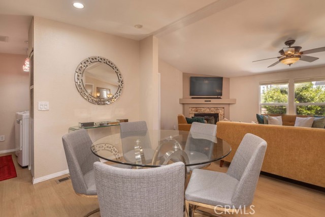109 Wabash Lane, Sugarloaf CA: https://media.crmls.org/medias/857f0251-2439-40fc-99da-21f8c0b82e2d.jpg