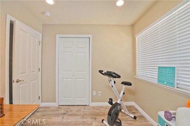 9602 Gierson, Chatsworth CA: https://media.crmls.org/medias/857f5673-ea8f-4adc-8a70-e138f825dd33.jpg