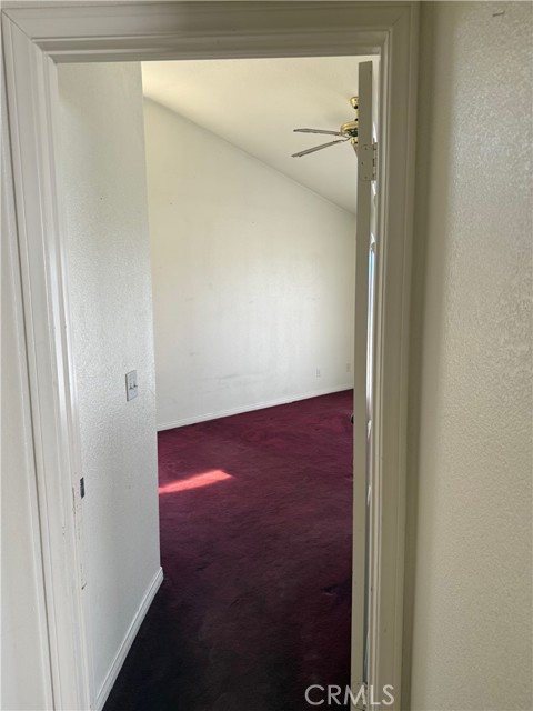 Detail Gallery Image 8 of 25 For 12590 High Desert, Victorville,  CA 92392 - 4 Beds | 2 Baths