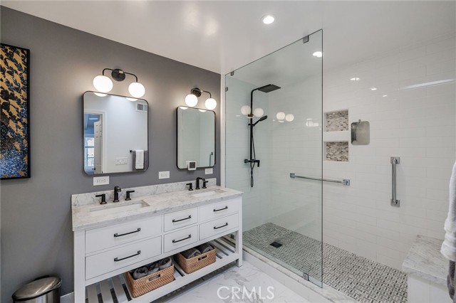 Detail Gallery Image 30 of 51 For 1219 S Catalina Ave, Redondo Beach,  CA 90277 - 4 Beds | 3/1 Baths