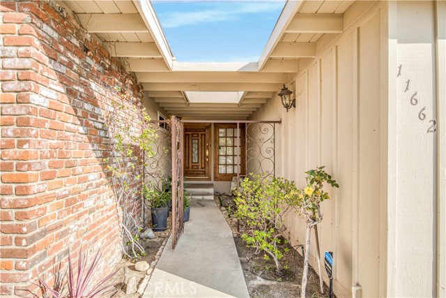 Front Image Thumbnail for CRSR25256227