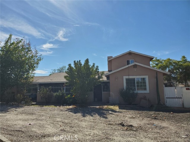 Detail Gallery Image 1 of 11 For 40941 Whittier Ave, Hemet,  CA 92544 - 3 Beds | 2 Baths