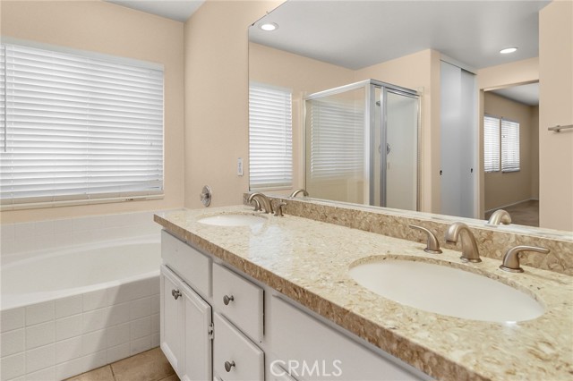 Detail Gallery Image 22 of 30 For 51 Appleglen Dr, Irvine,  CA 92602 - 4 Beds | 2/1 Baths