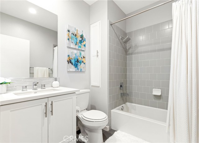 1523 Sullivan Avenue, Costa Mesa CA: https://media.crmls.org/medias/85827e4a-13fa-477d-b997-f17aa40aa3bb.jpg