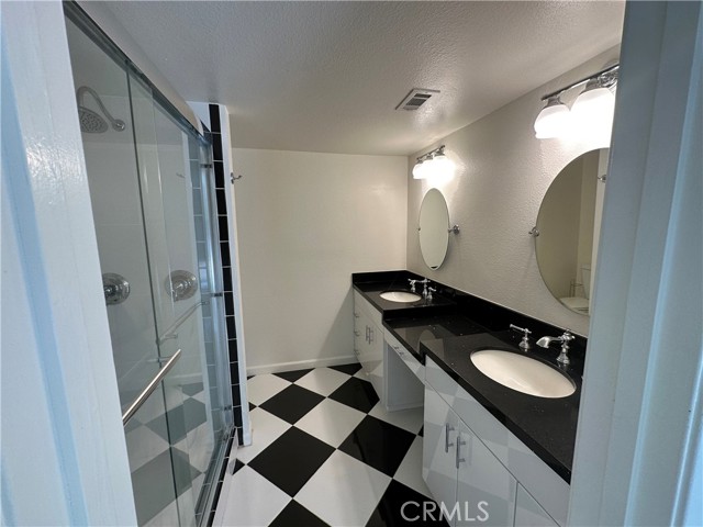 Detail Gallery Image 11 of 19 For 3157 N Sunflower Loop, Palm Springs,  CA 92262 - 2 Beds | 2 Baths