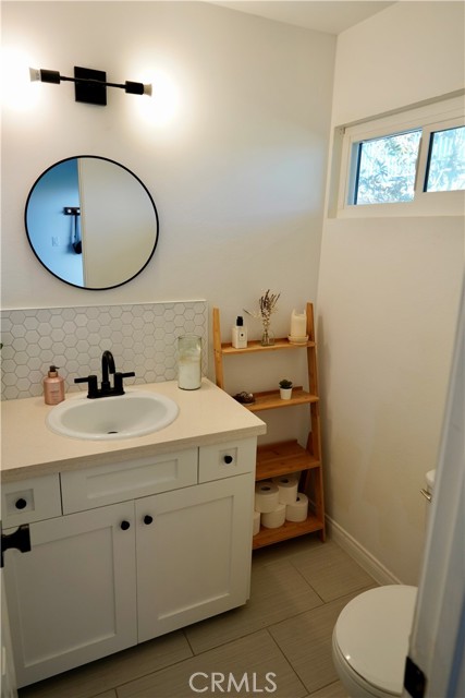 2235 W 25th Street, San Pedro CA: https://media.crmls.org/medias/8582ea19-0070-47e4-af99-dfbd6ad25207.jpg