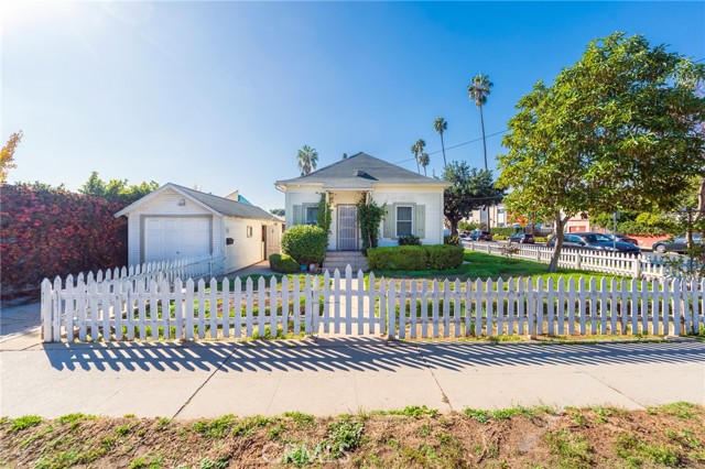 Front Image Thumbnail for CROC25267953