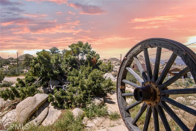 Detail Gallery Image 37 of 44 For 5550 Carlsbad Ave, Yucca Valley,  CA 92284 - 2 Beds | 2 Baths