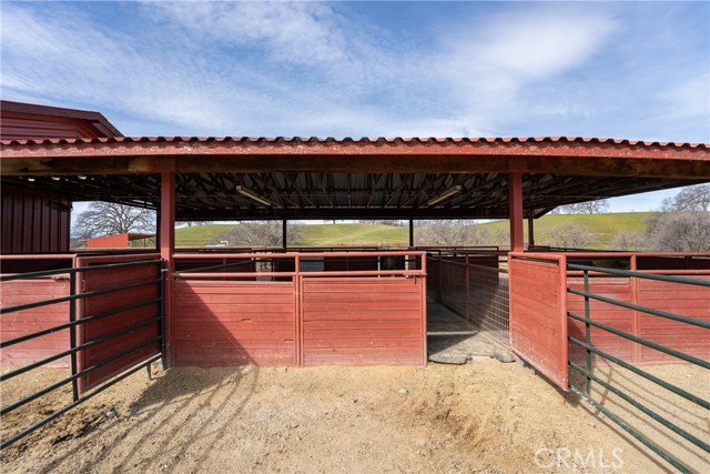 Detail Gallery Image 31 of 39 For 16450 State Highway 36, Red Bluff,  CA 96080 - 2 Beds | 2/1 Baths