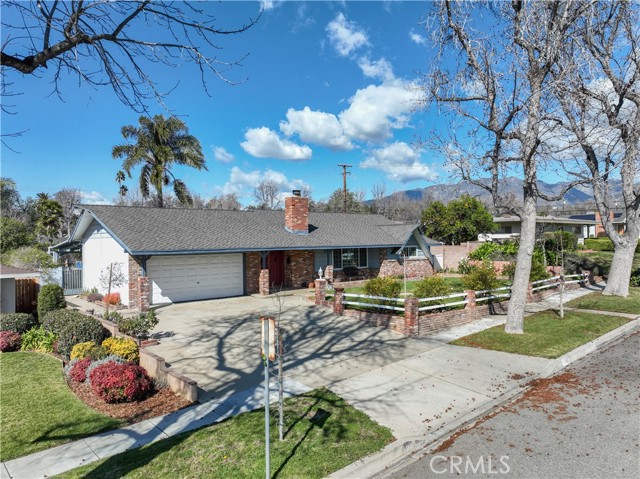 1391 N 2nd Ave, Upland, CA 91786