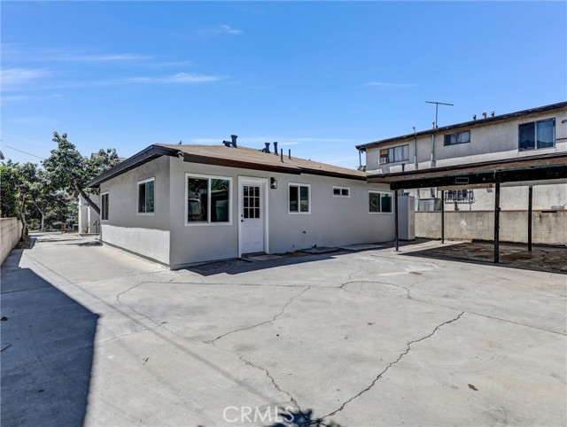 410 S Ford Boulevard, Los Angeles CA: https://media.crmls.org/medias/858517df-a666-4e2a-9bfe-7a4593ac1bf4.jpg