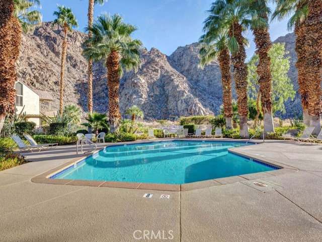 Image 9 for 78225 Cabrillo LN #104