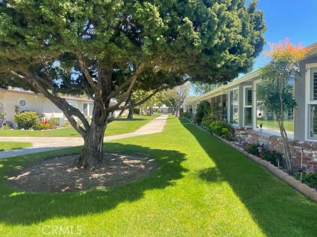 Detail Gallery Image 5 of 27 For 13170 Seaview Lane #248-I,  Seal Beach,  CA 90740 - 2 Beds | 1 Baths