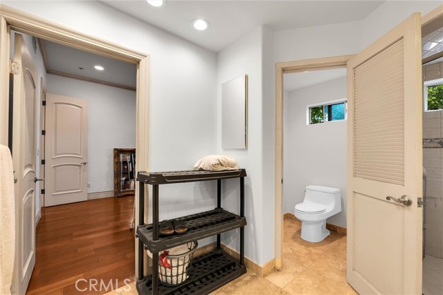 22349 Dolorosa Street, Woodland Hills CA: https://media.crmls.org/medias/85862f23-ce71-4a47-a0c3-dd4df55b3984.jpg