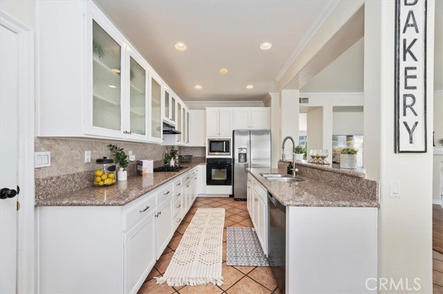 Detail Gallery Image 21 of 44 For 24320 Calle Estancia, Murrieta,  CA 92562 - 6 Beds | 3 Baths