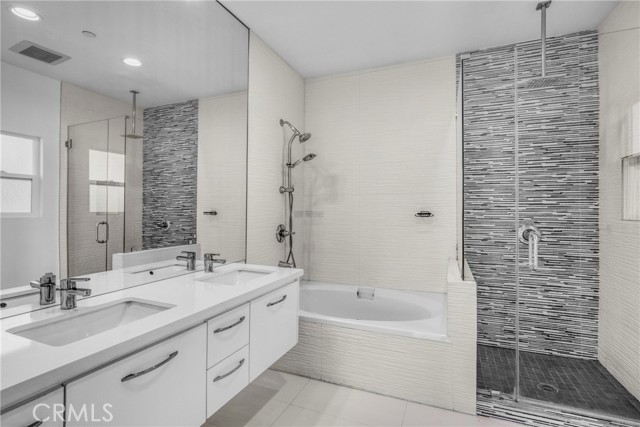 Detail Gallery Image 17 of 41 For 3439 Winslow, Los Angeles,  CA 90026 - 4 Beds | 3 Baths