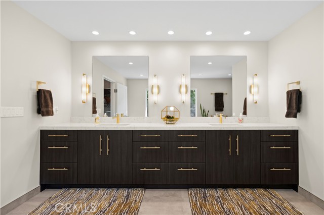 Detail Gallery Image 19 of 39 For 4000 Topside Ln, Corona Del Mar,  CA 92625 - 4 Beds | 2/1 Baths