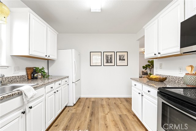 Detail Gallery Image 12 of 40 For 2099 Hartford Dr #20,  Chico,  CA 95928 - 3 Beds | 2 Baths