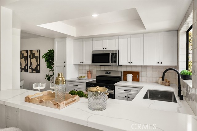 Detail Gallery Image 9 of 25 For 5000 S Centinela Ave #243,  Los Angeles,  CA 90066 - 1 Beds | 1 Baths